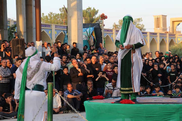 مراسم تعزیه خوانی در امامزاده سید صدرالدین قنبر میبد