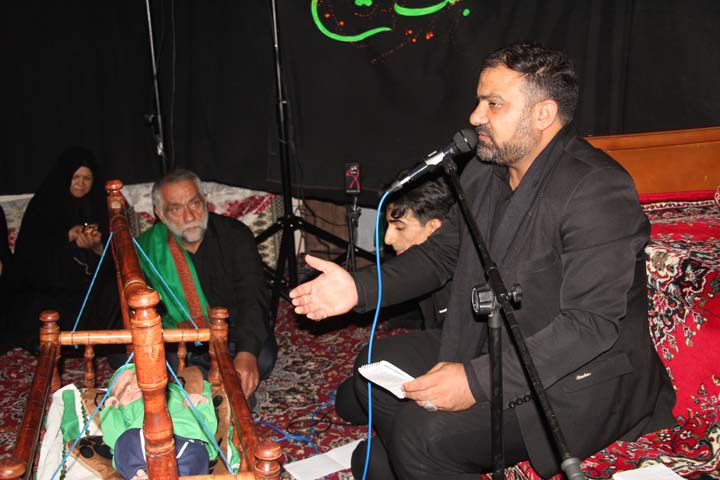 برگزاری مراسم شیرخوارگان در مجمع الذاکرین میبد