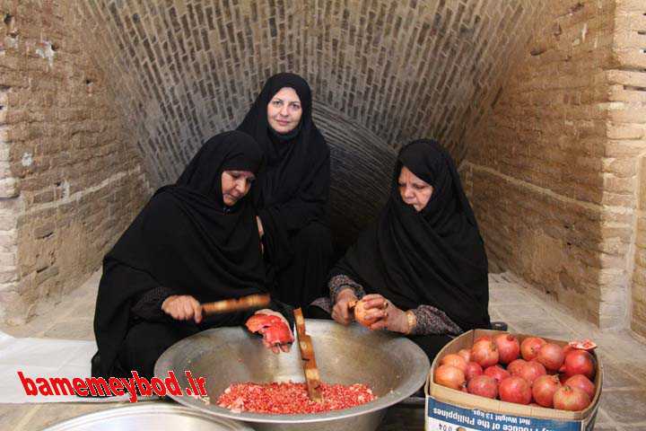 برگزاری جشنواره انار میخوش در میبد 