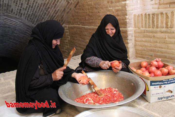 برگزاری جشنواره انار میخوش در میبد 