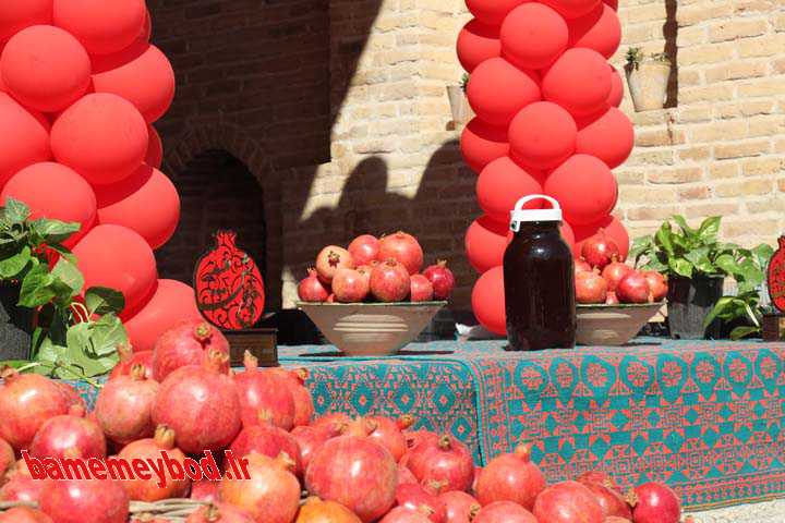 برگزاری جشنواره انار میخوش در میبد 