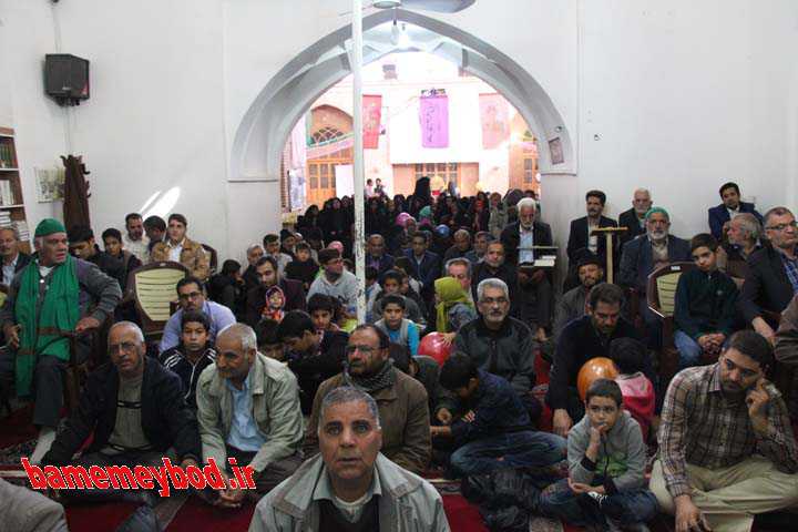 برگزاری جشن میلاد در مسد جامع میبد