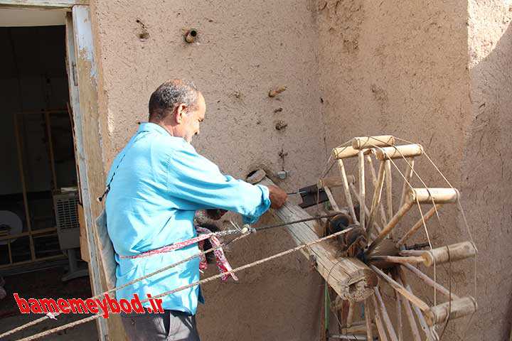 موتابی از صنایع دستی بفروییه میبد