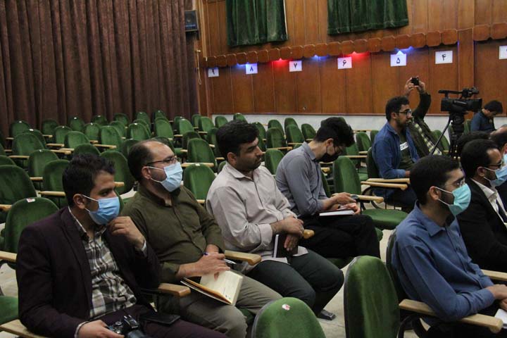 آسفالت نشست خبری شهرداری و شورای اسلامی شهر میبد